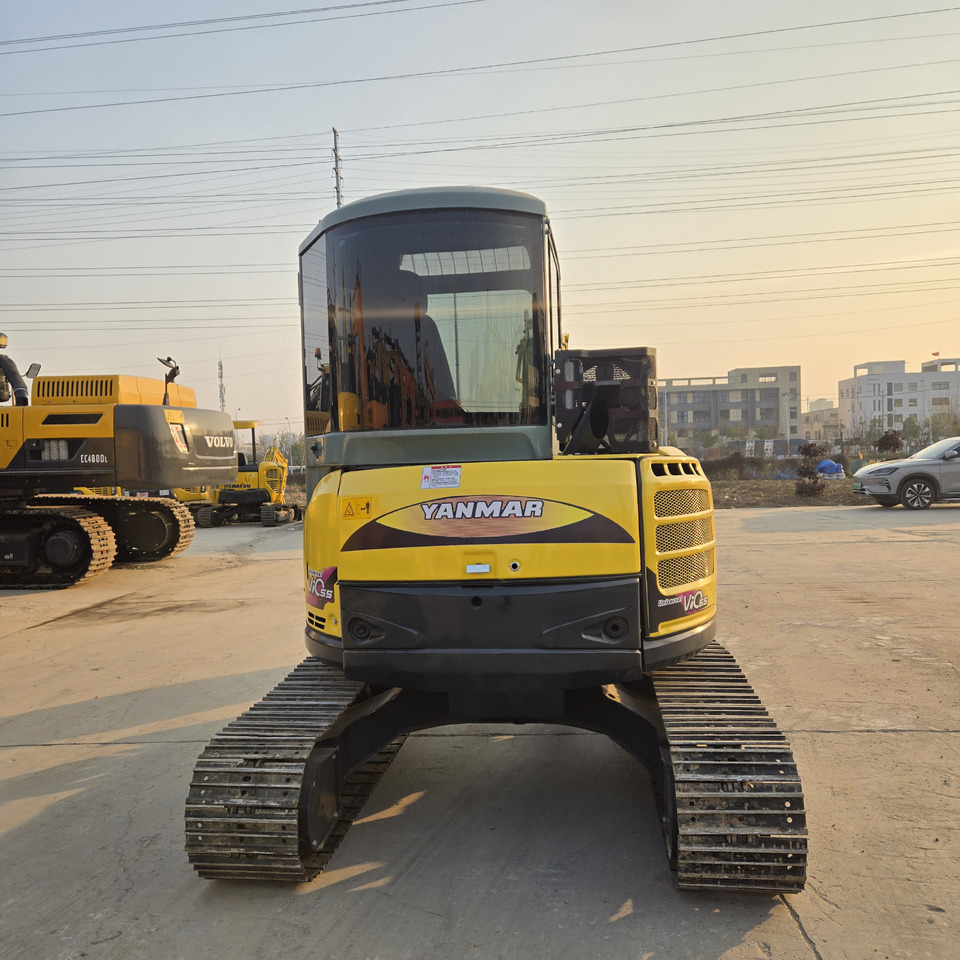 Yanmar Vio55 - حفارة مصغرة: صور 4 Yanmar Vio55 - حفارة مصغرة: صور 4