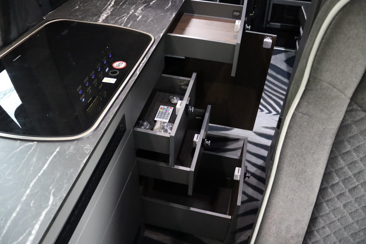 Mercedes-Benz Sprinter - كرفان فان: صور 3 Mercedes-Benz Sprinter - كرفان فان: صور 3