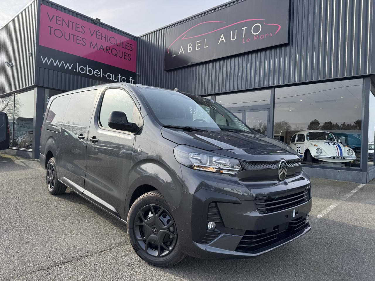 Citroen Jumpy 2 PLACES XL 2.0 BLUEHDI 180CH S&S PACK PREMIUM CONNECT EAT8 - فان: صور 1 Citroen Jumpy 2 PLACES XL 2.0 BLUEHDI 180CH S&S PACK PREMIUM CONNECT EAT8 - فان: صور 1