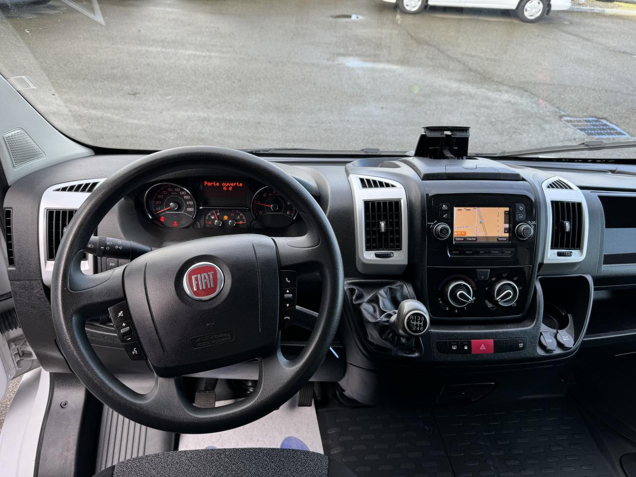 FIAT DUCATO 3T5 L3H2 2.2 HDI 140 CH BUSINESS - فان: صور 4 FIAT DUCATO 3T5 L3H2 2.2 HDI 140 CH BUSINESS - فان: صور 4