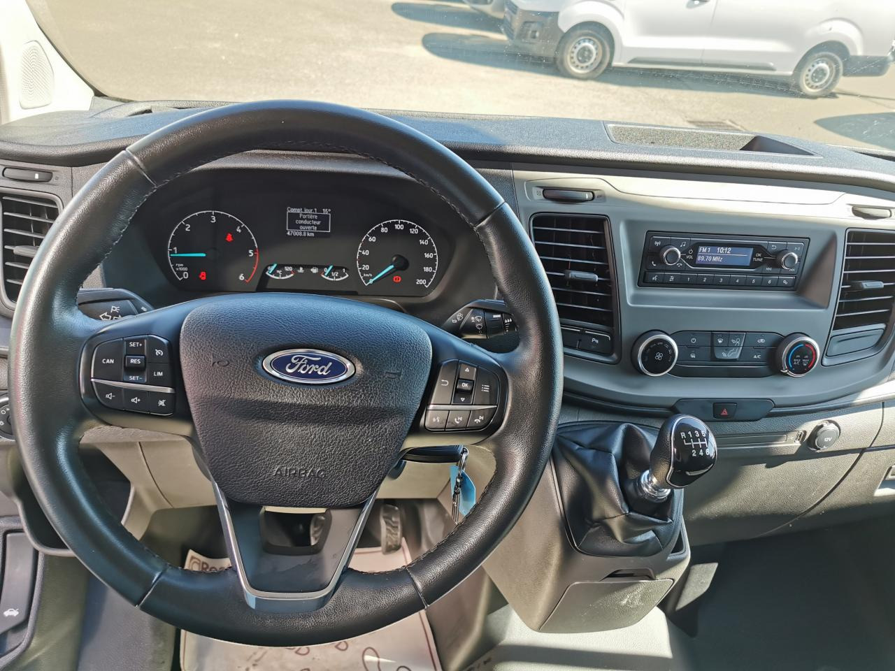 FORD Transit Custom 2.0 EcoBlue mHEV - 130 S&S TRANSIT CUSTOM FOURGON Fourgon 280 L1H1 Trend Business - فان: صور 4 FORD Transit Custom 2.0 EcoBlue mHEV - 130 S&S TRANSIT CUSTOM FOURGON Fourgon 280 L1H1 Trend Business - فان: صور 4