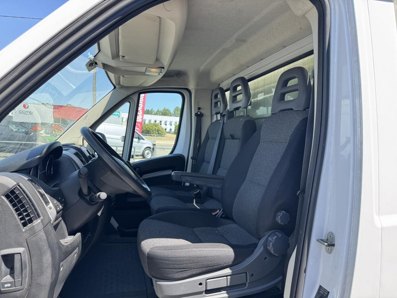 Fiat Ducato 3.5 MAXI L 2.3 MULTIJET 160CH BENNE ACIER PACK PRO NAV + COFFRE JPM - قلاب صغير: صور 4 Fiat Ducato 3.5 MAXI L 2.3 MULTIJET 160CH BENNE ACIER PACK PRO NAV + COFFRE JPM - قلاب صغير: صور 4
