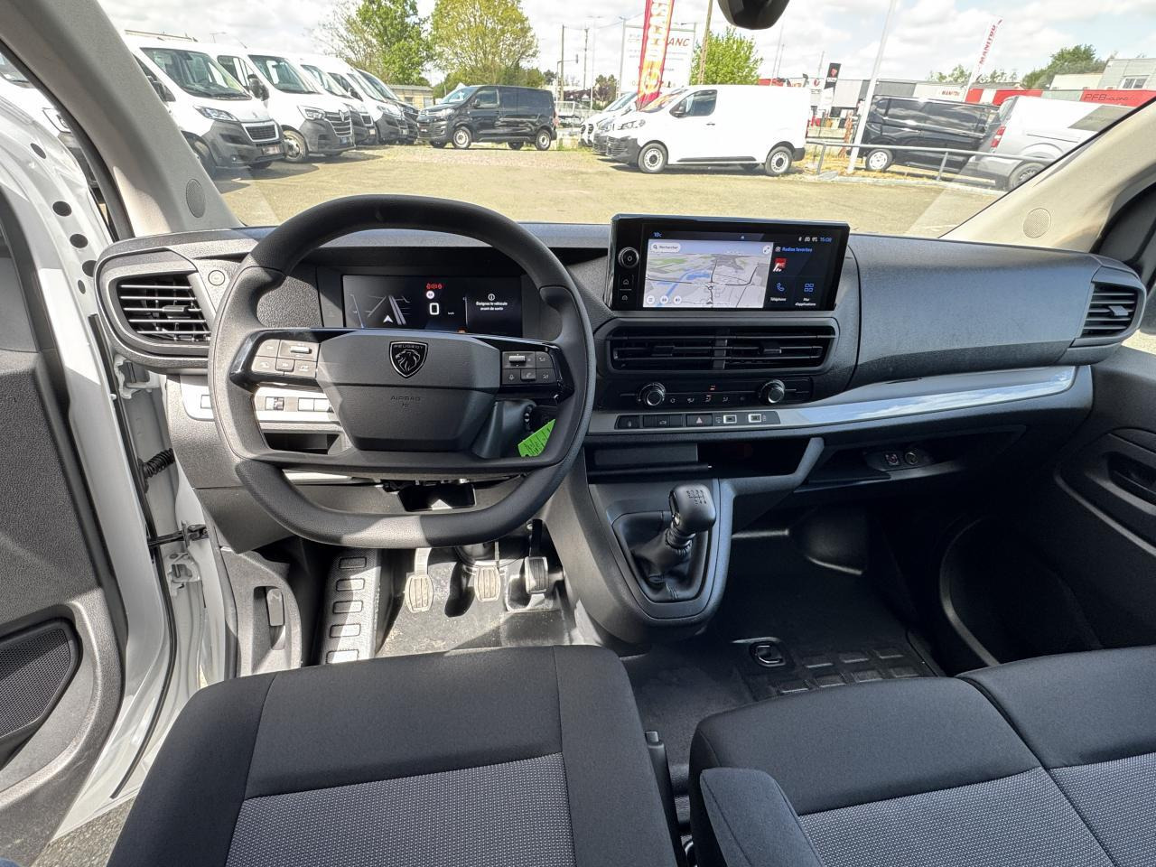 Peugeot Expert M 2.0 BLUEHDI 145CH PACK PREMIUM CONNECT - فان: صور 4 Peugeot Expert M 2.0 BLUEHDI 145CH PACK PREMIUM CONNECT - فان: صور 4