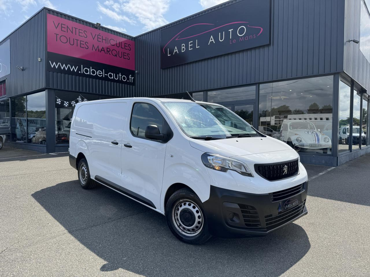 Peugeot Expert XL 2.0 BLUEHDI 145CH S&S PACK ASPHALT - فان: صور 1 Peugeot Expert XL 2.0 BLUEHDI 145CH S&S PACK ASPHALT - فان: صور 1
