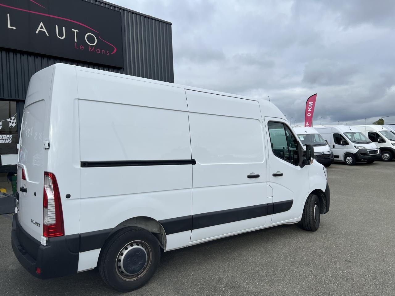 RENAULT MASTER 3T3 L2H2 2.3 DCI 135CH CONFORT - فان: صور 5 RENAULT MASTER 3T3 L2H2 2.3 DCI 135CH CONFORT - فان: صور 5