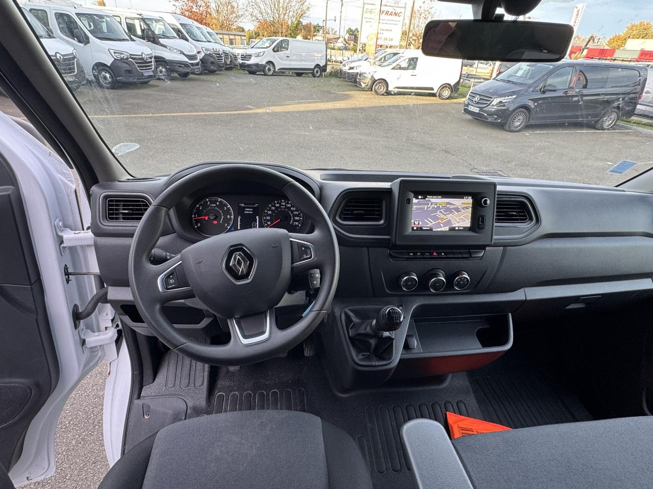 RENAULT MASTER 3T5 BENNE COFFRE RJ 2.3 DCI 145CH PROPULSION - أخرى: صور 3 RENAULT MASTER 3T5 BENNE COFFRE RJ 2.3 DCI 145CH PROPULSION - أخرى: صور 3