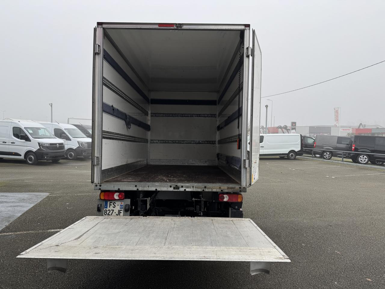 RENAULT Master Confort R3500 L2 2.3 dCi - 130 III CHASSIS CABINE Châssis Cabine L2 Propulsion PHASE 3 - الشاحنات الصغيرة صندوق مغلق: صور 3 RENAULT Master Confort R3500 L2 2.3 dCi - 130 III CHASSIS CABINE Châssis Cabine L2 Propulsion PHASE 3 - الشاحنات الصغيرة صندوق مغلق: صور 3