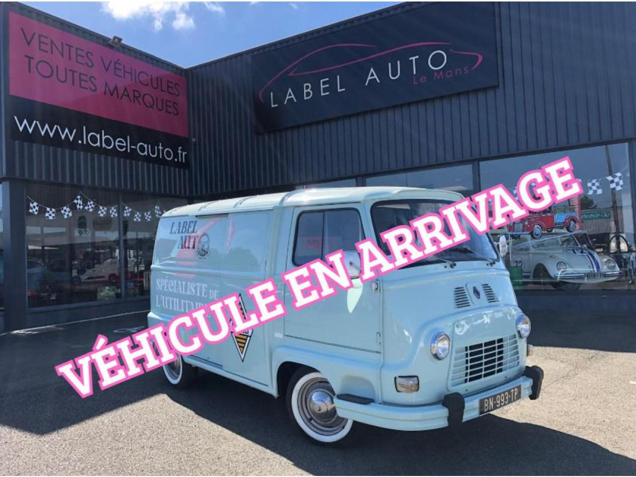 RENAULT Master Confort R3500RJ L3 2.3 dCi - 145  III TRANSPORTS SPECIFIQUES BENNE Benne Basculante + Coffre - قلاب صغير: صور 2 RENAULT Master Confort R3500RJ L3 2.3 dCi - 145  III TRANSPORTS SPECIFIQUES BENNE Benne Basculante + Coffre - قلاب صغير: صور 2