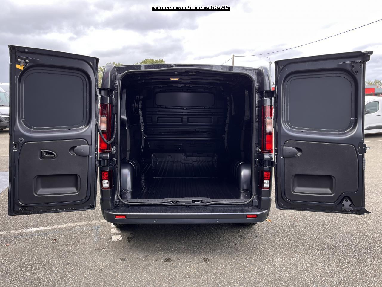 RENAULT Trafic L1H1 2800 Kg 2.0 Blue dCi - 150 - BVA 2025 III FOURGON Fourgon Advance L1H1 PHASE 3 - فان: صور 3 RENAULT Trafic L1H1 2800 Kg 2.0 Blue dCi - 150 - BVA 2025 III FOURGON Fourgon Advance L1H1 PHASE 3 - فان: صور 3