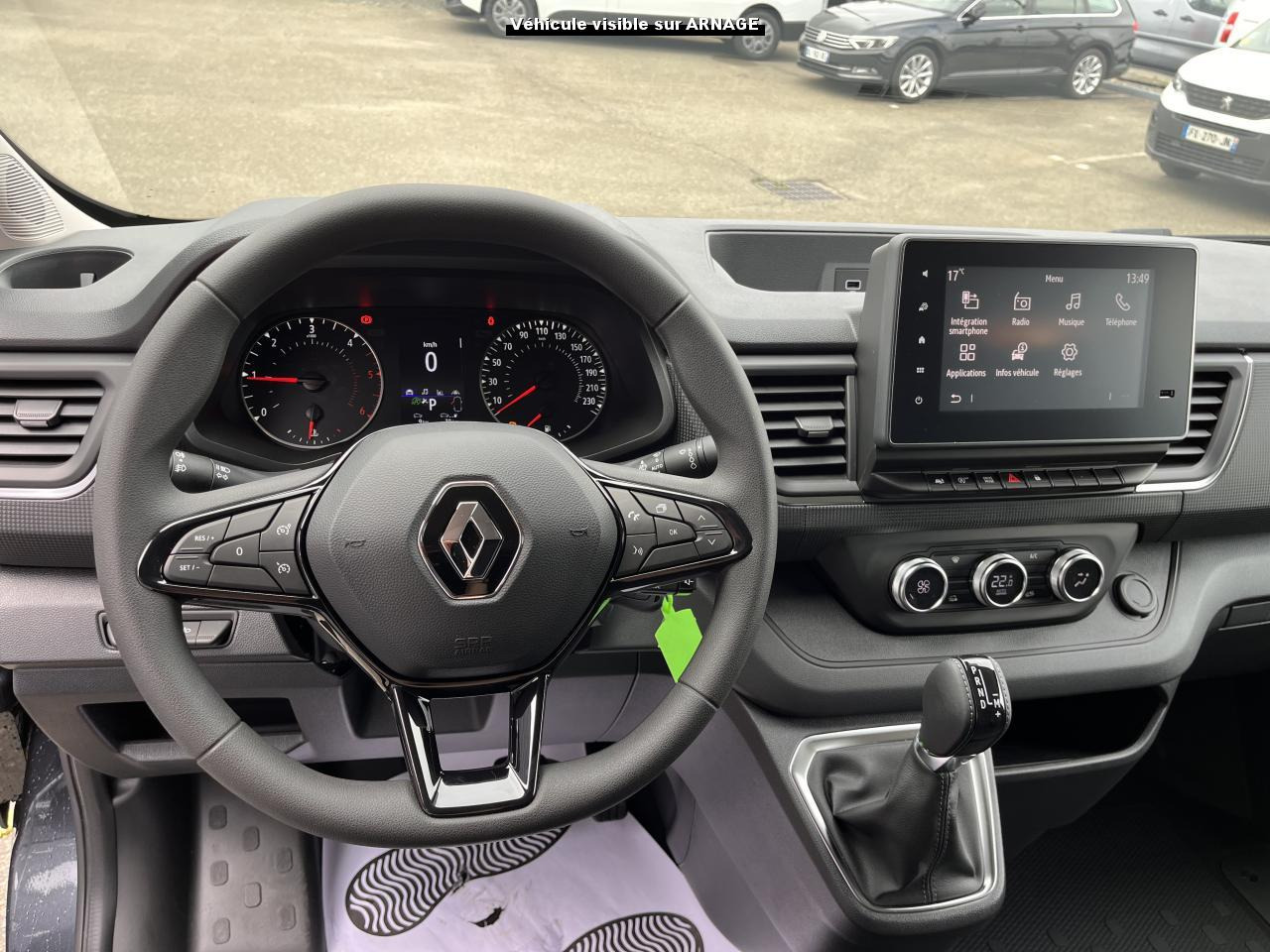 RENAULT Trafic L1H1 2800 Kg 2.0 Blue dCi - 150 - BVA 2025 III FOURGON Fourgon Advance L1H1 PHASE 3 - فان: صور 4 RENAULT Trafic L1H1 2800 Kg 2.0 Blue dCi - 150 - BVA 2025 III FOURGON Fourgon Advance L1H1 PHASE 3 - فان: صور 4