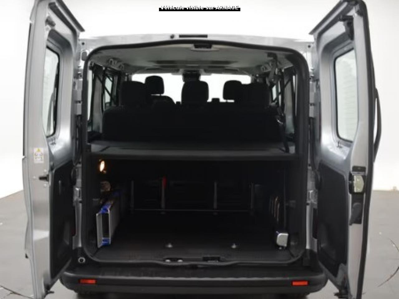 RENAULT Trafic L2 2.0 Energy dCi - 150 - S&S - 24b III COMBI Combi Grand Evolution L2H1 PHASE 3 - الشاحنات الصغيرة كابينة مزدوجة: صور 3 RENAULT Trafic L2 2.0 Energy dCi - 150 - S&S - 24b III COMBI Combi Grand Evolution L2H1 PHASE 3 - الشاحنات الصغيرة كابينة مزدوجة: صور 3