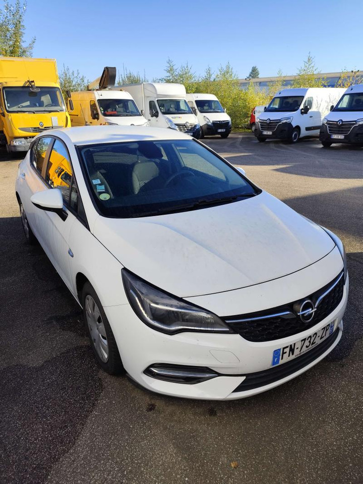 Opel Astra 1,5 Diesel 105 cv BVM6 2 places Edition business - سيارة: صور 1 Opel Astra 1,5 Diesel 105 cv BVM6 2 places Edition business - سيارة: صور 1