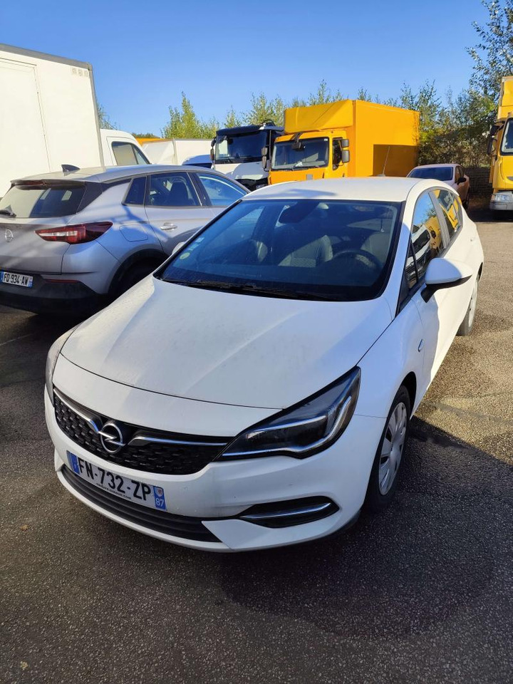 Opel Astra 1,5 Diesel 105 cv BVM6 2 places Edition business - سيارة: صور 2 Opel Astra 1,5 Diesel 105 cv BVM6 2 places Edition business - سيارة: صور 2
