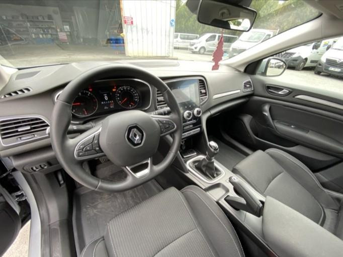 RENAULT MEGANE - سيارة: صور 3 RENAULT MEGANE - سيارة: صور 3