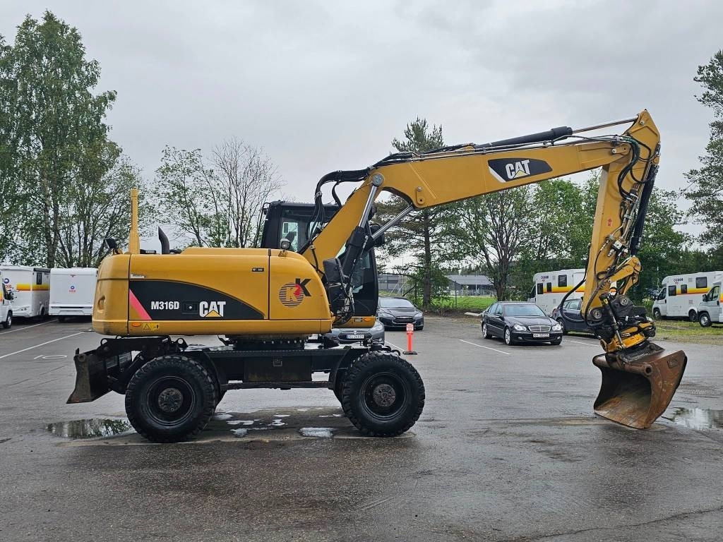 CAT M 316 D - حفارة على عجلات: صور 5 CAT M 316 D - حفارة على عجلات: صور 5