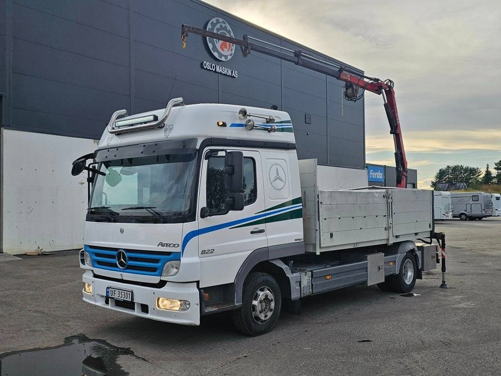 Mercedes-Benz Atego 822 L - شاحنات مسطحة: صور 2 Mercedes-Benz Atego 822 L - شاحنات مسطحة: صور 2