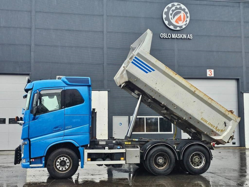 Volvo FH 16 750 - قلابات: صور 2 Volvo FH 16 750 - قلابات: صور 2