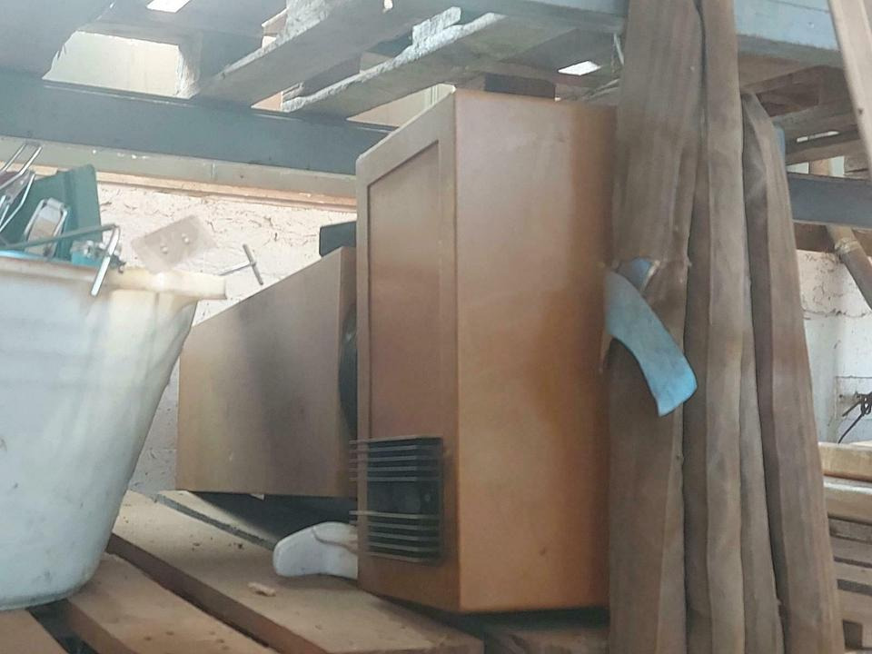 Bosch Bremsprüfstand Rollenprüfstand Prüfstand - معدات الورش: صور 2 Bosch Bremsprüfstand Rollenprüfstand Prüfstand - معدات الورش: صور 2