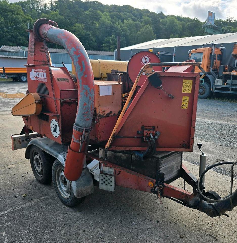 Dücker HM 760 Holzhacker Holzhäcksler Holzhackschnitzler Hacker Häcksler  Hatz Diesel 4L40C - ماكينة تقطيع الأغصان: صور 5 Dücker HM 760 Holzhacker Holzhäcksler Holzhackschnitzler Hacker Häcksler  Hatz Diesel 4L40C - ماكينة تقطيع الأغصان: صور 5