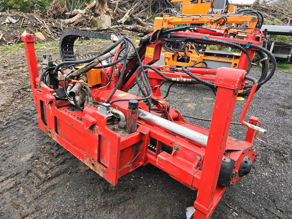 Dücker RSM 13 Randstreifenmäher Böschungsmäher Böschungsmulcher Bankettmäher für Unimog 405 UGE UGN - جزازة حافة: صور 3 Dücker RSM 13 Randstreifenmäher Böschungsmäher Böschungsmulcher Bankettmäher für Unimog 405 UGE UGN - جزازة حافة: صور 3