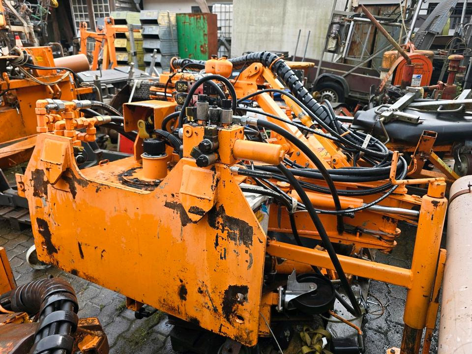 Gilbers GM 12 RL Randstreifenmäher Böschungsmulcher Böschungsmäher Seitenmulcher Mähausleger Dücker Mulag - جزازة حافة: صور 3 Gilbers GM 12 RL Randstreifenmäher Böschungsmulcher Böschungsmäher Seitenmulcher Mähausleger Dücker Mulag - جزازة حافة: صور 3