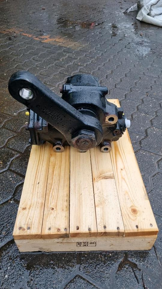 Lenkgetriebe Unimog 405 U423 Servolenkung 430 427 429 527 530 Mercedes Benz - دودة دركسون - سيارة بلدية: صور 2 Lenkgetriebe Unimog 405 U423 Servolenkung 430 427 429 527 530 Mercedes Benz - دودة دركسون - سيارة بلدية: صور 2