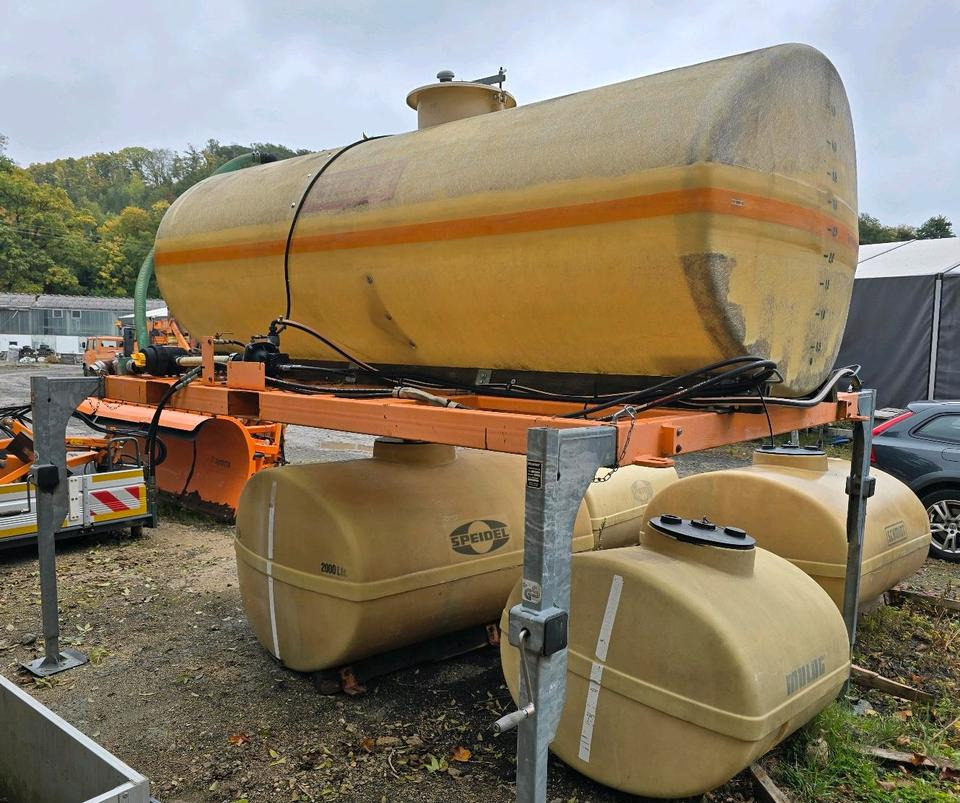 Mulag 5000FL 5m3 Wassertank Speidel Wasserfass für Unimog UGE UGN 405 U300 400 500 427 430 LKW Boschung wassertank Laugentank Bewässerung 5000liter LKW - صهريج حاوية: صور 3 Mulag 5000FL 5m3 Wassertank Speidel Wasserfass für Unimog UGE UGN 405 U300 400 500 427 430 LKW Boschung wassertank Laugentank Bewässerung 5000liter LKW - صهريج حاوية: صور 3