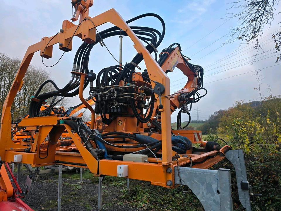 Mulag MHU 800 Mähausleger Teleskop Böschungsmäher Böschungsmulcher für Unimog 405 U 300 400 500 318 423 427 430 527 535 530 Mercedes-Benz - جزازة رافعة: صور 5 Mulag MHU 800 Mähausleger Teleskop Böschungsmäher Böschungsmulcher für Unimog 405 U 300 400 500 318 423 427 430 527 535 530 Mercedes-Benz - جزازة رافعة: صور 5