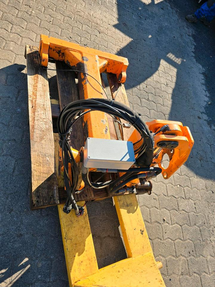 Mulag TR Torsionsrahmen Unimog 405 U300 300 U 400 500 Mercedes-Benz Böschungsmäher Böschungsmulcher Mähausleger FME 600 700 MKM FMK - جزازة رافعة: صور 4 Mulag TR Torsionsrahmen Unimog 405 U300 300 U 400 500 Mercedes-Benz Böschungsmäher Böschungsmulcher Mähausleger FME 600 700 MKM FMK - جزازة رافعة: صور 4