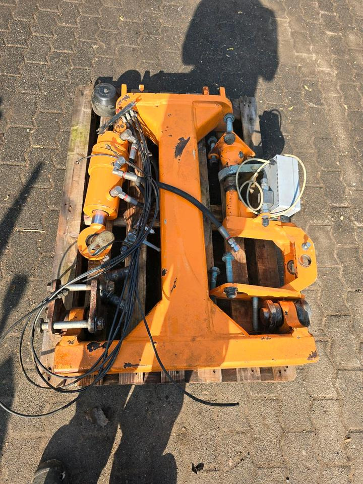 Mulag Torsionsrahmen TR Unimog 405 U300 U 290 300 400 500 Mähausleger Böschungsmäher Böschungsmulcher FME MKM Dücker DUA Achssperre - جزازة رافعة: صور 1 Mulag Torsionsrahmen TR Unimog 405 U300 U 290 300 400 500 Mähausleger Böschungsmäher Böschungsmulcher FME MKM Dücker DUA Achssperre - جزازة رافعة: صور 1