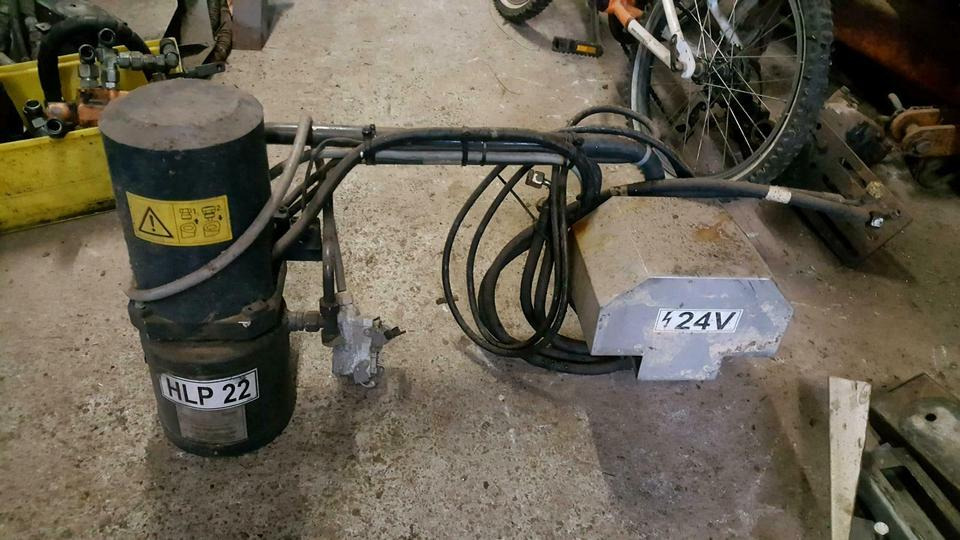 Schmidt Schneepflug Hydraulikanlage Hydraulik Kommunal Winter - علم السوائل المتحركة - سيارة بلدية: صور 1 Schmidt Schneepflug Hydraulikanlage Hydraulik Kommunal Winter - علم السوائل المتحركة - سيارة بلدية: صور 1