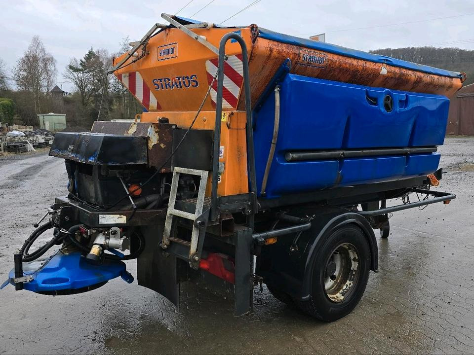 Schmidt Stratos B35-30 AWCLN-490 3,5m3 Salzstreuanhänger Bandstreuer Streuanhänger IMSSF Salzstreuer Winterdienst Streuautomat Streusilo Solestreuer - الرمال مفرشة: صور 2 Schmidt Stratos B35-30 AWCLN-490 3,5m3 Salzstreuanhänger Bandstreuer Streuanhänger IMSSF Salzstreuer Winterdienst Streuautomat Streusilo Solestreuer - الرمال مفرشة: صور 2
