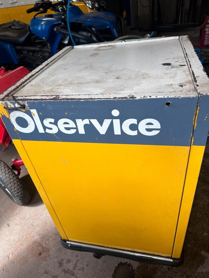 Shell Öl-Service Service Öl-Absaugung Öl befüllen Ölwechsel Shell Öl Service Automat - معدات الورش: صور 5 Shell Öl-Service Service Öl-Absaugung Öl befüllen Ölwechsel Shell Öl Service Automat - معدات الورش: صور 5