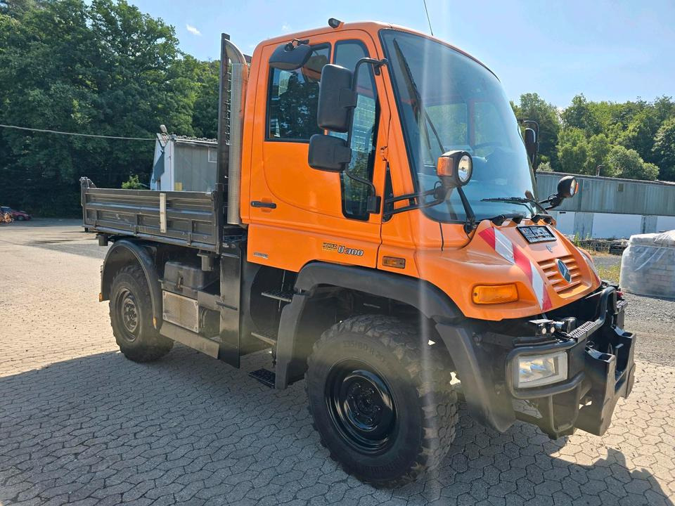 Unimog 405/10 U300 Bluetec 5 Mercedes-Benz U 300 290 400 500 UGE UGN Jotha Absetzkipper Absetzer - جرافة ثلج: صور 2 Unimog 405/10 U300 Bluetec 5 Mercedes-Benz U 300 290 400 500 UGE UGN Jotha Absetzkipper Absetzer - جرافة ثلج: صور 2