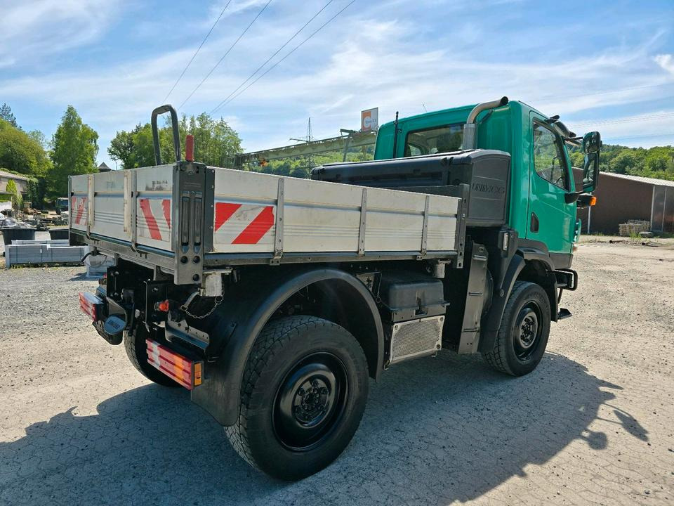 Unimog 405 U20 Mercedes-Benz Bluetec 4 U 20 290 300 400 500 UGE UGN - شاحنات مسطحة: صور 4 Unimog 405 U20 Mercedes-Benz Bluetec 4 U 20 290 300 400 500 UGE UGN - شاحنات مسطحة: صور 4