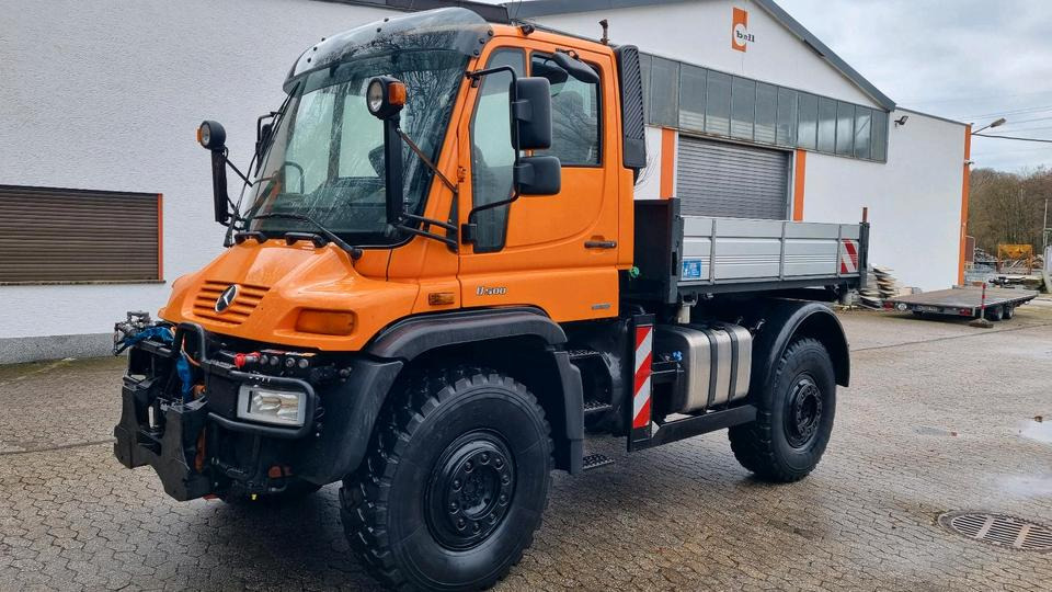 Unimog 405 U500 2013 6500 Stunden Hydrostat Variopilot Mercedes Benz U 500 400 300 318 423b430 530 - سيارة بلدية: صور 2 Unimog 405 U500 2013 6500 Stunden Hydrostat Variopilot Mercedes Benz U 500 400 300 318 423b430 530 - سيارة بلدية: صور 2