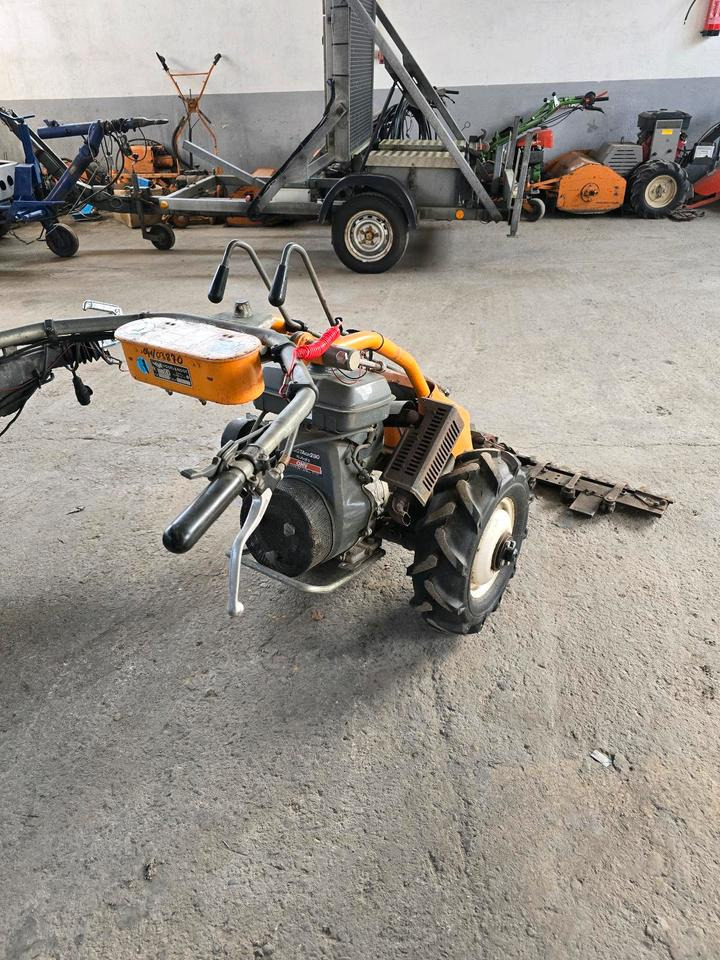 Vogel & Noot FM3 Hangmäher Balkenmäher Böschungsmäher Böschungsmulcher Messerbalken Irus Agria - جزازة المروج: صور 3 Vogel & Noot FM3 Hangmäher Balkenmäher Böschungsmäher Böschungsmulcher Messerbalken Irus Agria - جزازة المروج: صور 3