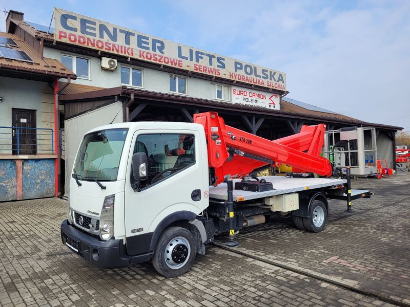 Nissan Cabstar NT400 podnośnik koszowy 24 m Versalift VTX-240 - مصاعد الازدهار محمولة على شاحنة: صور 1 Nissan Cabstar NT400 podnośnik koszowy 24 m Versalift VTX-240 - مصاعد الازدهار محمولة على شاحنة: صور 1