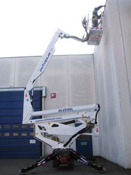 Oil&Steel Octopus 17 podnośnik koszowy na gąsienicach 17 m - سبايدر لفت: صور 2 Oil&Steel Octopus 17 podnośnik koszowy na gąsienicach 17 m - سبايدر لفت: صور 2