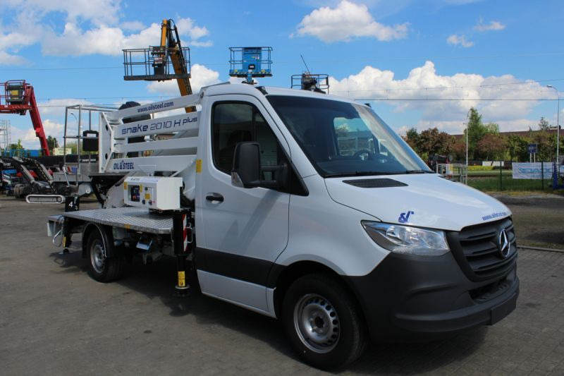 Oil&Steel Snake 2010 H Plus 20 m zamontowany na Mercedes-Benz Sprinter - مصاعد الازدهار محمولة على شاحنة: صور 2 Oil&Steel Snake 2010 H Plus 20 m zamontowany na Mercedes-Benz Sprinter - مصاعد الازدهار محمولة على شاحنة: صور 2