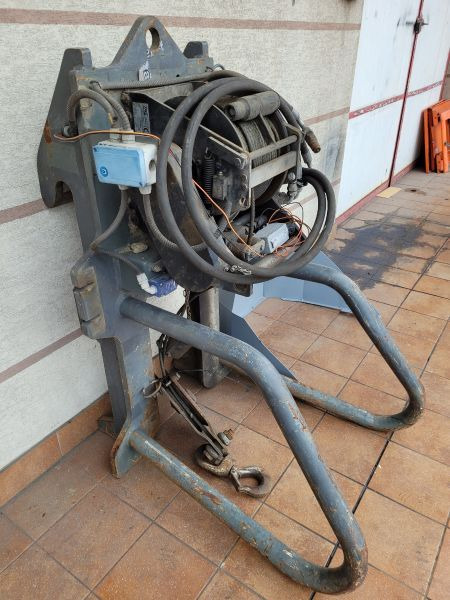 Wciągarka 3,8T do ładowarki obrotowej Dieci Pegasus 40.17, 40.18, 38.16, 45.21 - وینچ: صور 3 Wciągarka 3,8T do ładowarki obrotowej Dieci Pegasus 40.17, 40.18, 38.16, 45.21 - وینچ: صور 3