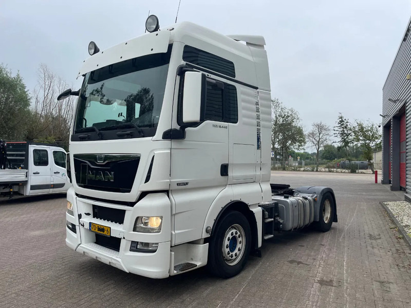 MAN TGX 18.440 4x2 / XXL CAB / HOLLAND TRUCK / HYDRAULIEK / APK - TUV 10 - 2024 / - شاحنة جرار: صور 2 MAN TGX 18.440 4x2 / XXL CAB / HOLLAND TRUCK / HYDRAULIEK / APK - TUV 10 - 2024 / - شاحنة جرار: صور 2