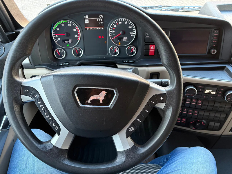 MAN TGX 18.500 4x2 / YEAR 2019 / RETARDER / - شاحنة جرار: صور 2 MAN TGX 18.500 4x2 / YEAR 2019 / RETARDER / - شاحنة جرار: صور 2