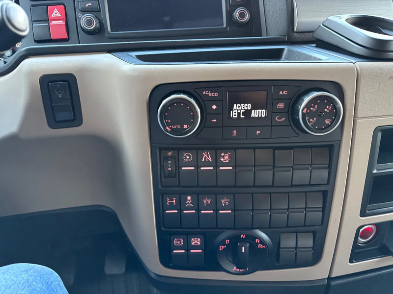 MAN TGX 18.500 4x2 / YEAR 2019 / RETARDER / - شاحنة جرار: صور 3 MAN TGX 18.500 4x2 / YEAR 2019 / RETARDER / - شاحنة جرار: صور 3