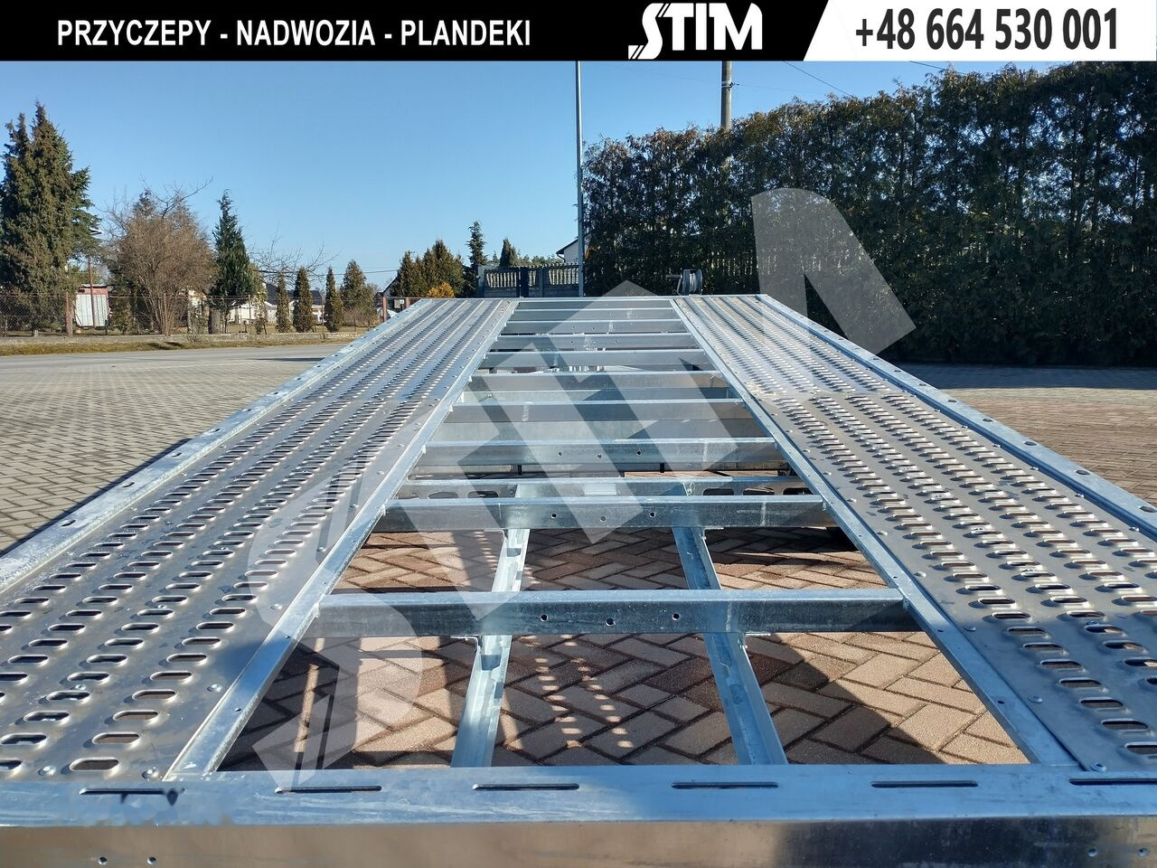 Lorries PL30-5521 - شاحنة نقل سيارات مقطورة: صور 4 Lorries PL30-5521 - شاحنة نقل سيارات مقطورة: صور 4