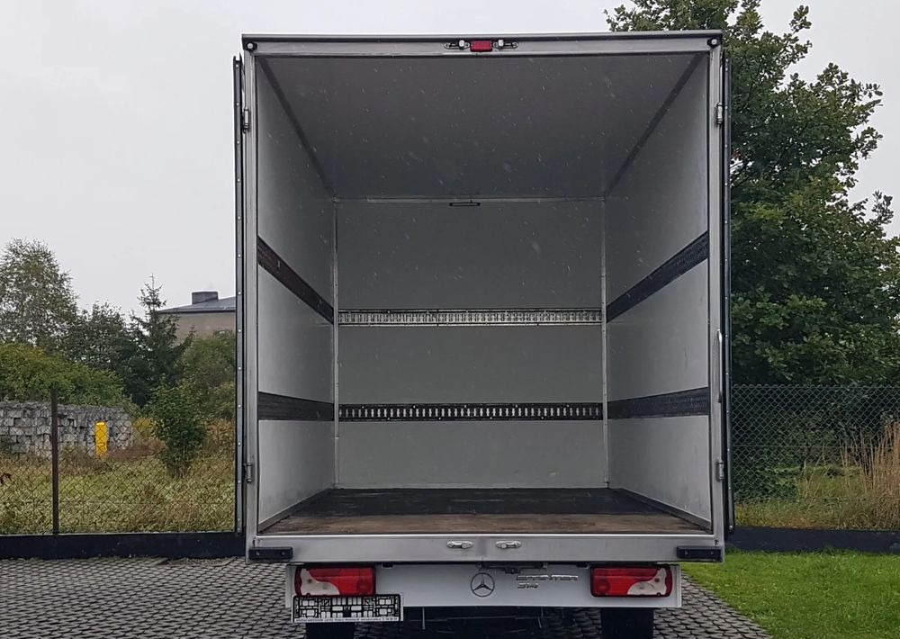 Mercedes-Benz Sprinter KONTENER 8EP 4,21x2,15x2,30 KLIMA 314 CDI MANUAL - الشاحنات الصغيرة صندوق مغلق: صور 5 Mercedes-Benz Sprinter KONTENER 8EP 4,21x2,15x2,30 KLIMA 314 CDI MANUAL - الشاحنات الصغيرة صندوق مغلق: صور 5