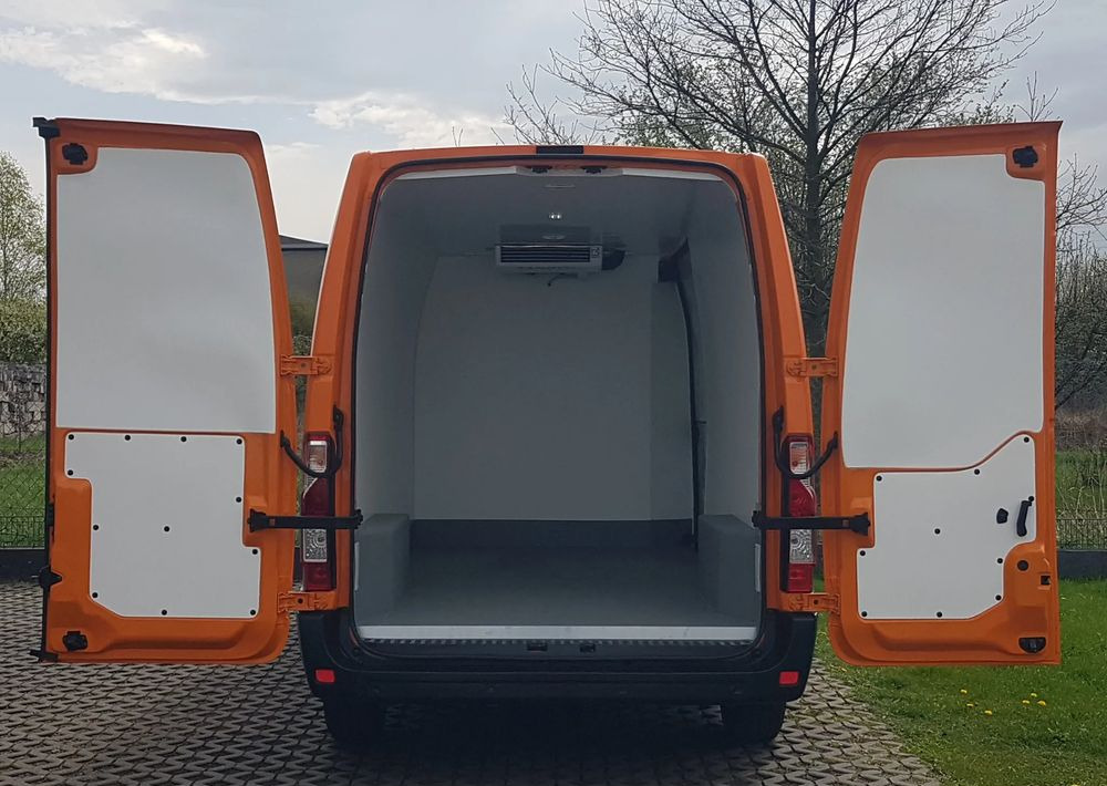 Opel MOVANO L3H2 CHŁODNIA IZOTERMA AGREGAT ZANOTTI KLIMA DŁUGI WYSOKI TEMPOMAT - الشاحنات الصغيرة المبردة: صور 5 Opel MOVANO L3H2 CHŁODNIA IZOTERMA AGREGAT ZANOTTI KLIMA DŁUGI WYSOKI TEMPOMAT - الشاحنات الصغيرة المبردة: صور 5