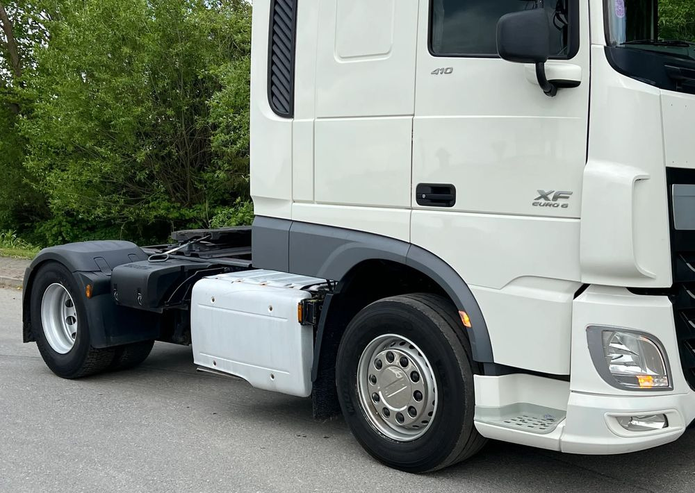 DAF *DAF XF 106 410 Euro 6 RETARDER KLIMA SPROWADZONY SUPER STAN CIĄGNIK SIODŁOWY - شاحنة جرار: صور 5 DAF *DAF XF 106 410 Euro 6 RETARDER KLIMA SPROWADZONY SUPER STAN CIĄGNIK SIODŁOWY - شاحنة جرار: صور 5