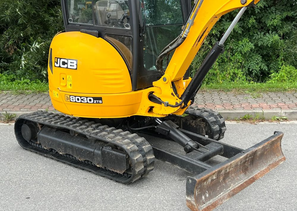 JCB * JCB 8030 *Sprowadzona* MINIKOPARKA Stan IDEALNY - حفارة مصغرة: صور 5 JCB * JCB 8030 *Sprowadzona* MINIKOPARKA Stan IDEALNY - حفارة مصغرة: صور 5