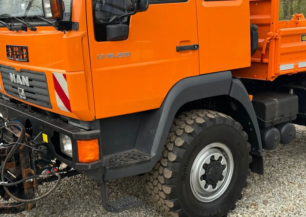 MAN * MAN 10-220 * Pług * Kiper Wywrotka Meiller * 4x4 * Zimowe Utrzymanie * Unimog * - قلابات: صور 4 MAN * MAN 10-220 * Pług * Kiper Wywrotka Meiller * 4x4 * Zimowe Utrzymanie * Unimog * - قلابات: صور 4